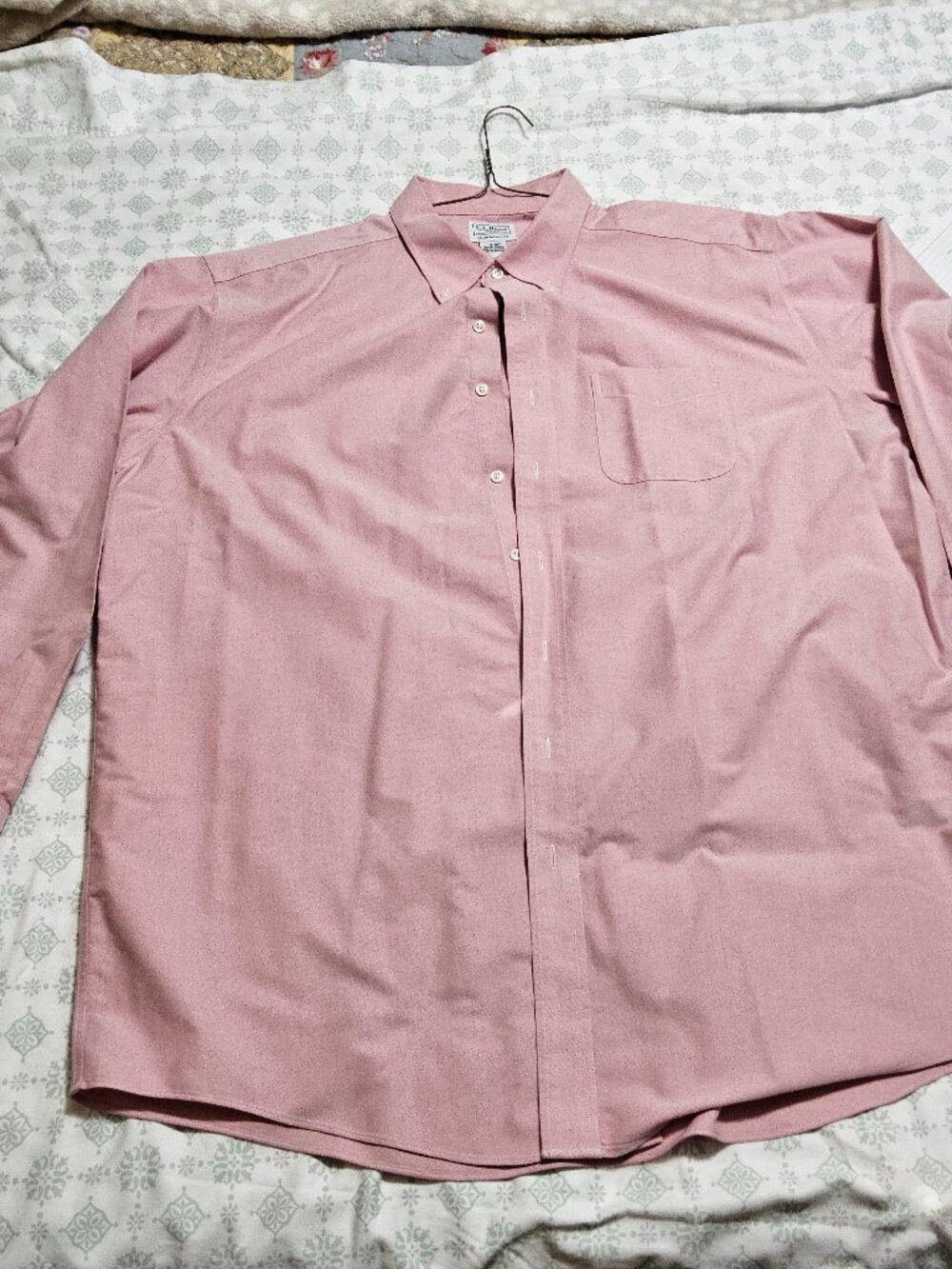 L.L. Bean Men’s Wrinkle-Free Classic Oxford Cloth Button-Down Shirt - Size 18-36